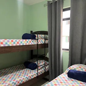  Quarto em Acomodações Particulares Casa